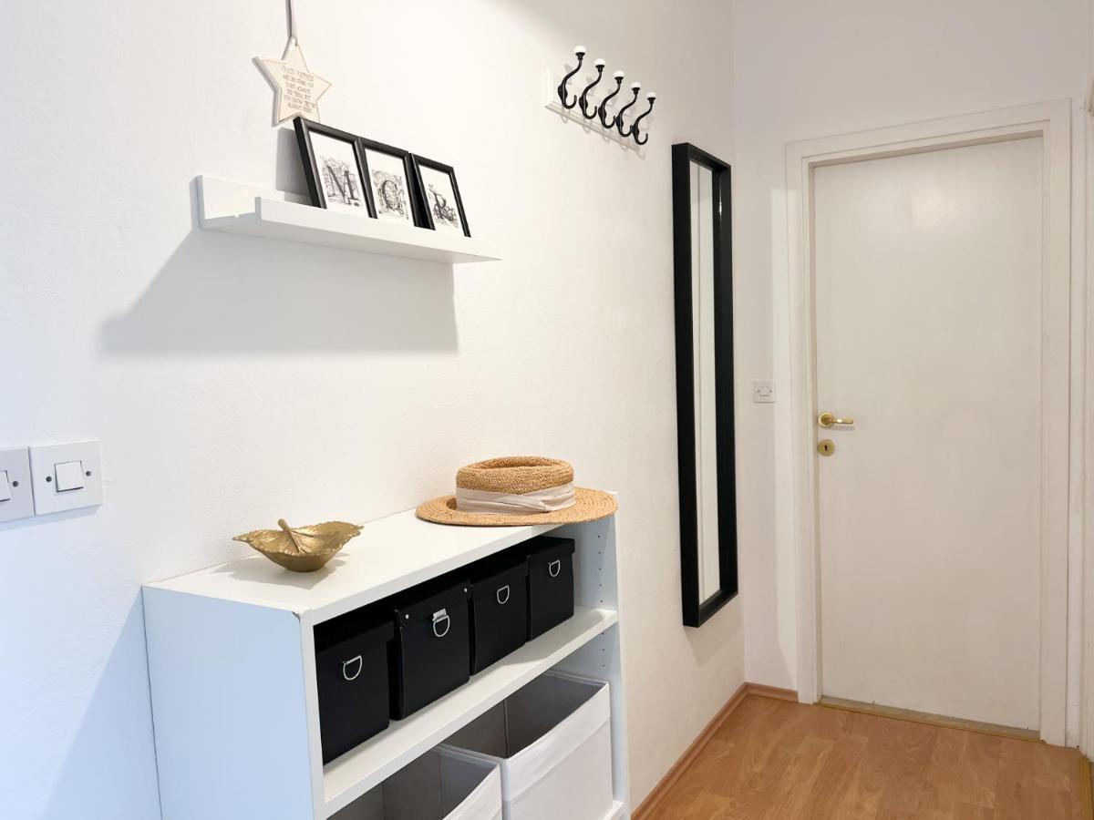Apartment Mlini Central Екстер'єр фото